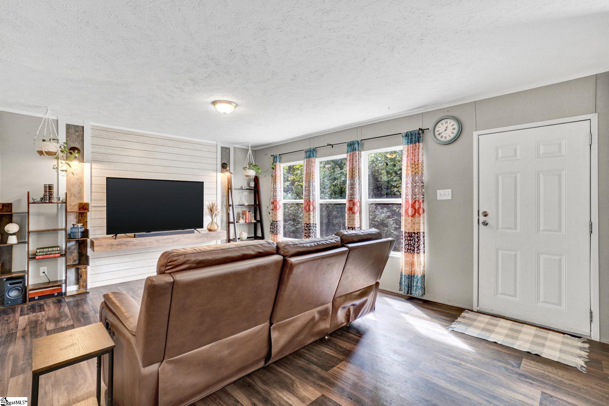 240 Childress Road Easley, SC 29640 - Photo 4 of 50