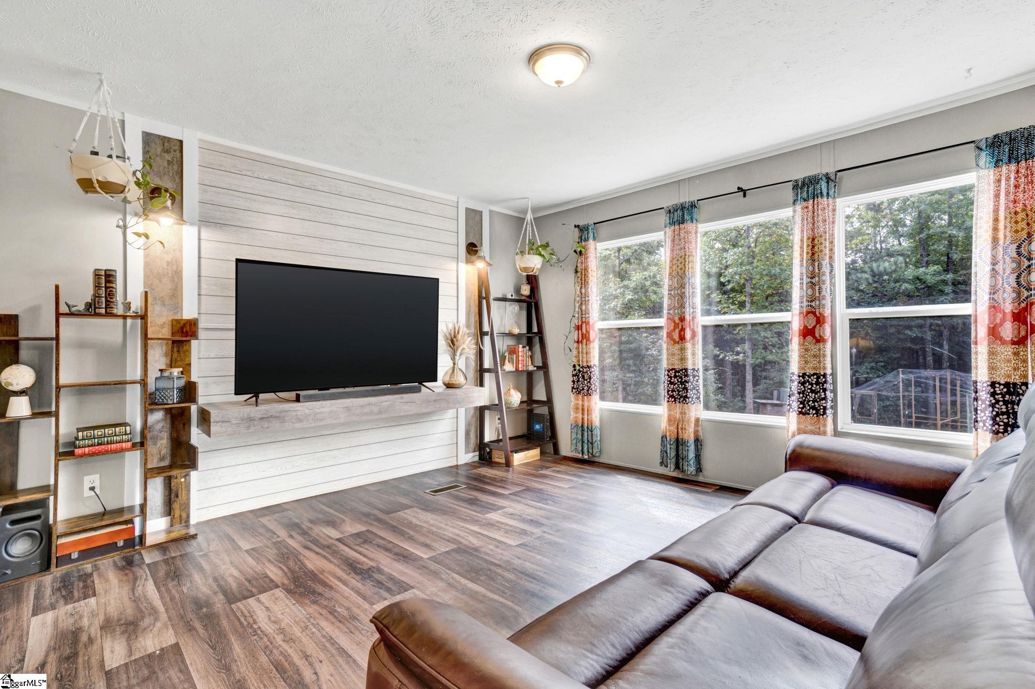 240 Childress Road Easley, SC 29640 - Photo 5 of 50