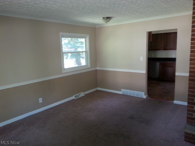 3693 Burbridge Road Cleveland, OH 44121 - Photo 8 of 25