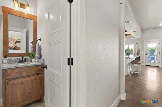 $565,000 | 5508 County Road 3300, Kempner, TX 76539