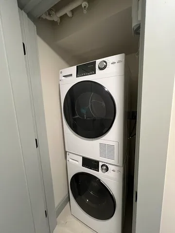 $2,995 | 160 Seabury Street, Unit 25, Fall River, MA 02720