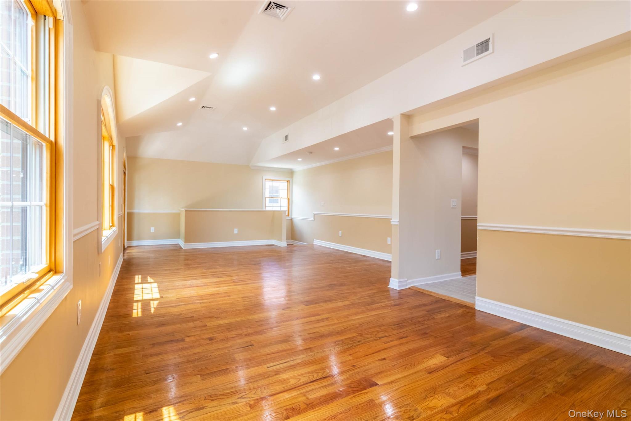 84-31 Beverly Road Queens, NY 11415 - Photo 7 of 22