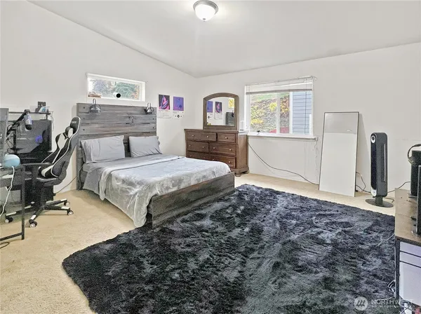 $599,950 | 1100 9th Avenue, Milton, WA 98354