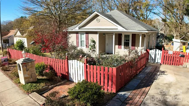 $230,000 | 618 Clyde Street, Gastonia, NC 28052