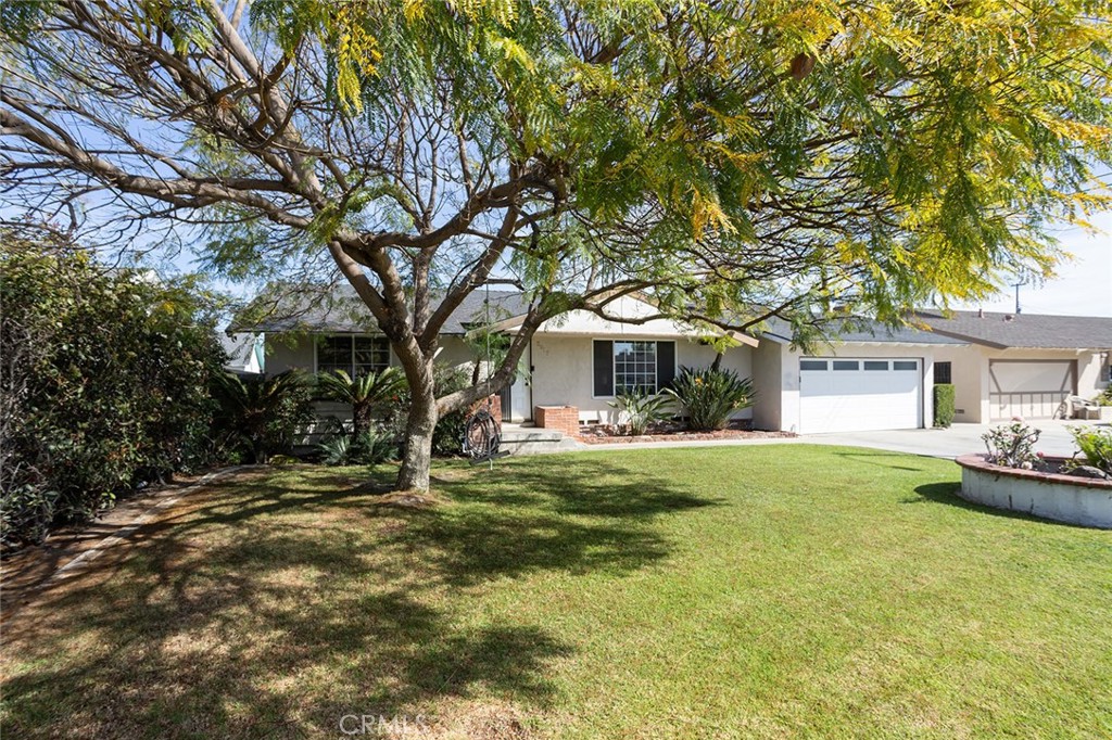 2917 West Rome Avenue Anaheim, CA 92804 - Photo 4 of 49