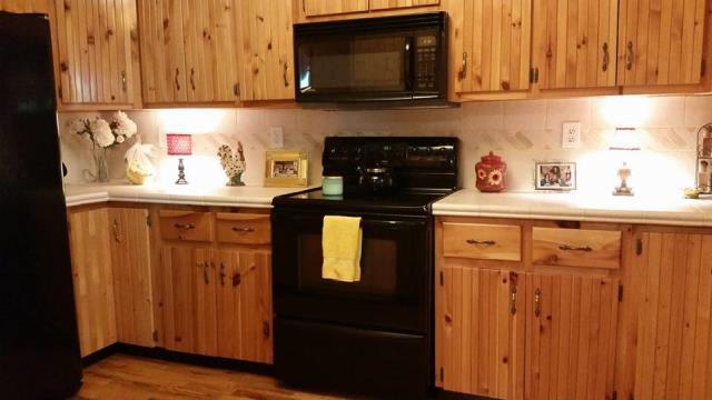 2333 Leatherwood Road Oneida, TN 37841 - Photo 8 of 25 0007_54448343-164f-4bef-becd-2bb6ccf4188