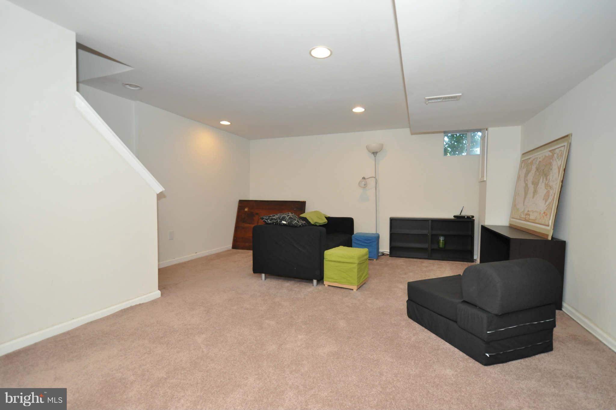 1921 Penhall Road Baltimore, MD 21222 - Photo 24 of 29