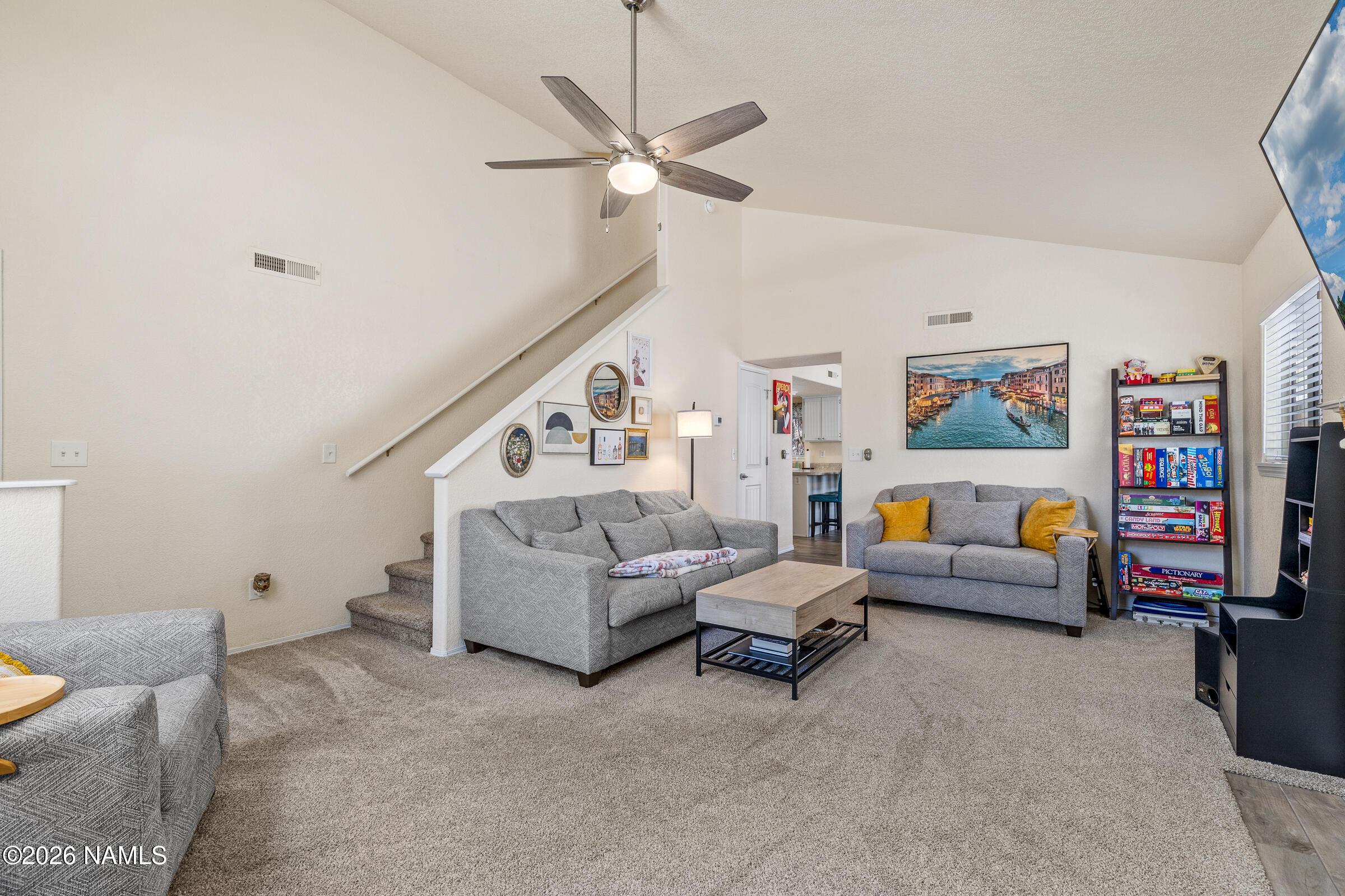 3216 Kyle Loop Flagstaff, AZ 86004 - Photo 2 of 20 Living Room