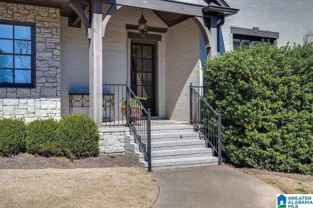 2444 Shades Crest Road Birmingham, AL 35216 - Photo 3 of 46
