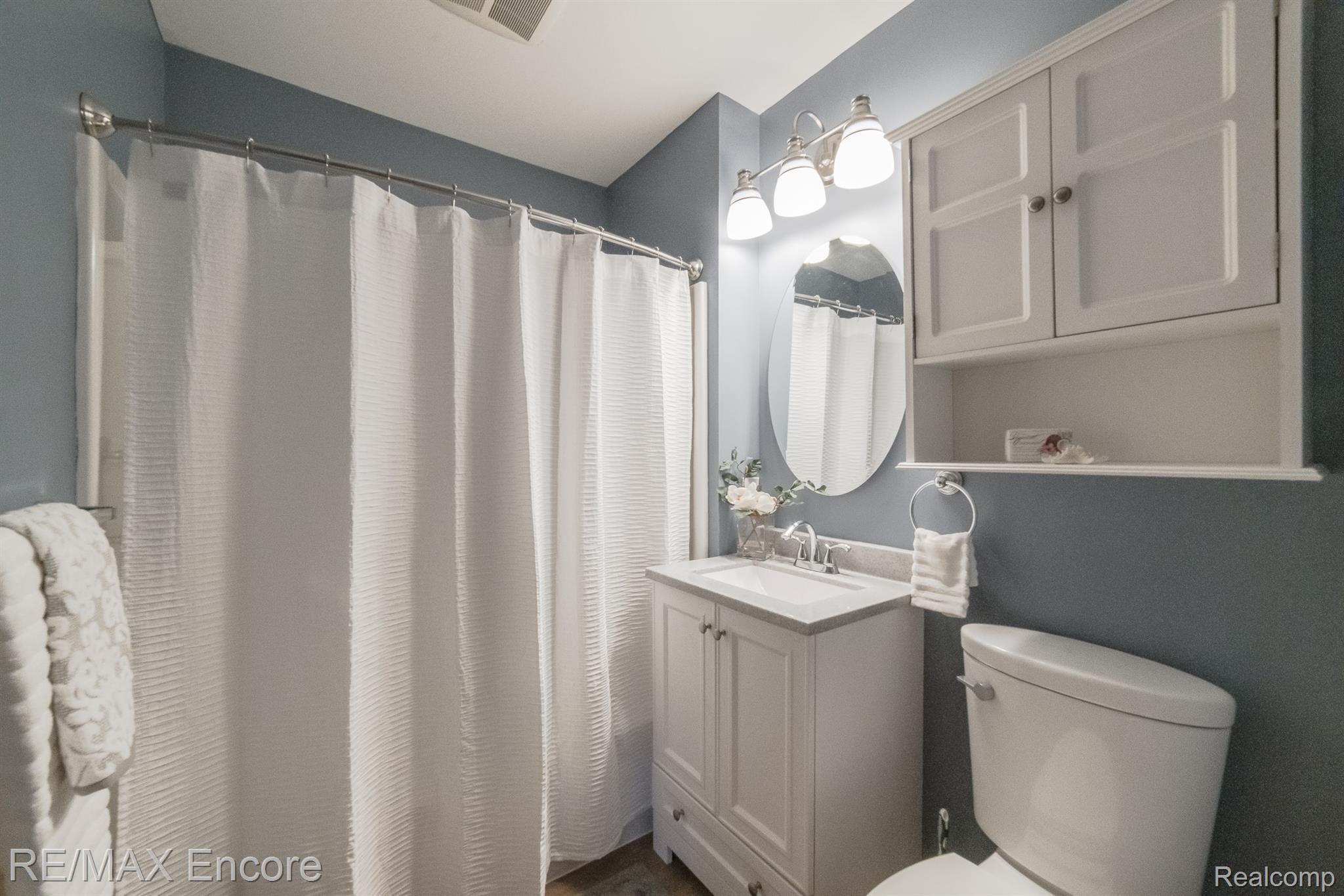5739 Metamora Road Metamora, MI 48455 - Photo 18 of 36 5739 Metamora-15.jpg