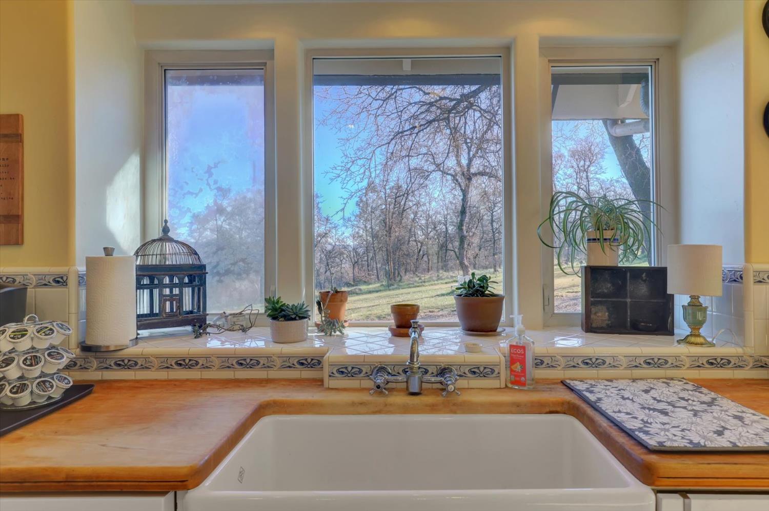 12597 Wolf Road Grass Valley, CA 95949 - Photo 13 of 88