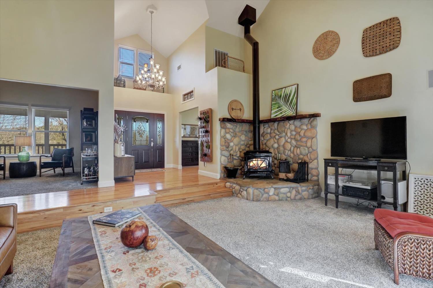 12597 Wolf Road Grass Valley, CA 95949 - Photo 23 of 88