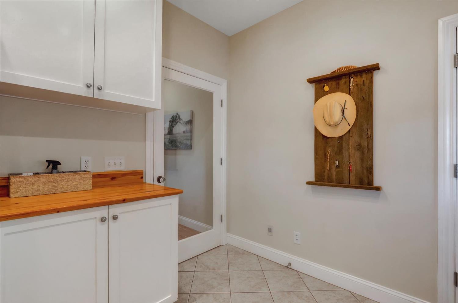 12597 Wolf Road Grass Valley, CA 95949 - Photo 35 of 88