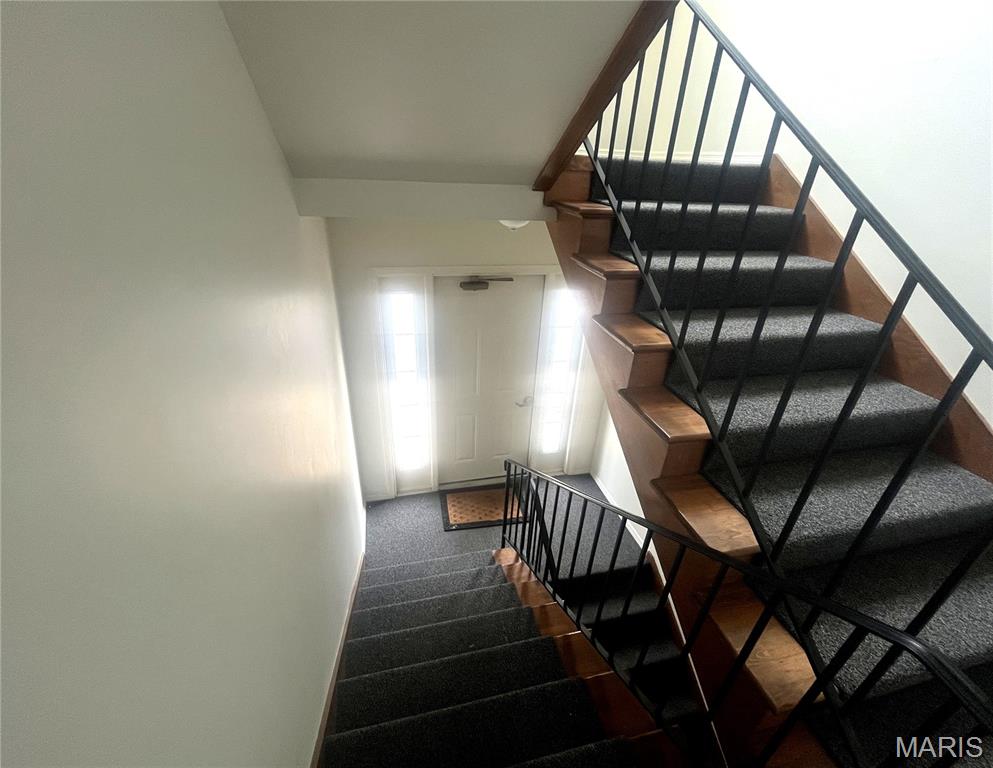 1111 Pocono Trail, Unit A Ballwin, MO 63021 - Photo 2 of 16