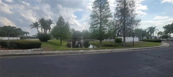 $210,000 | 10951 Brickside Court, Riverview, FL 33579