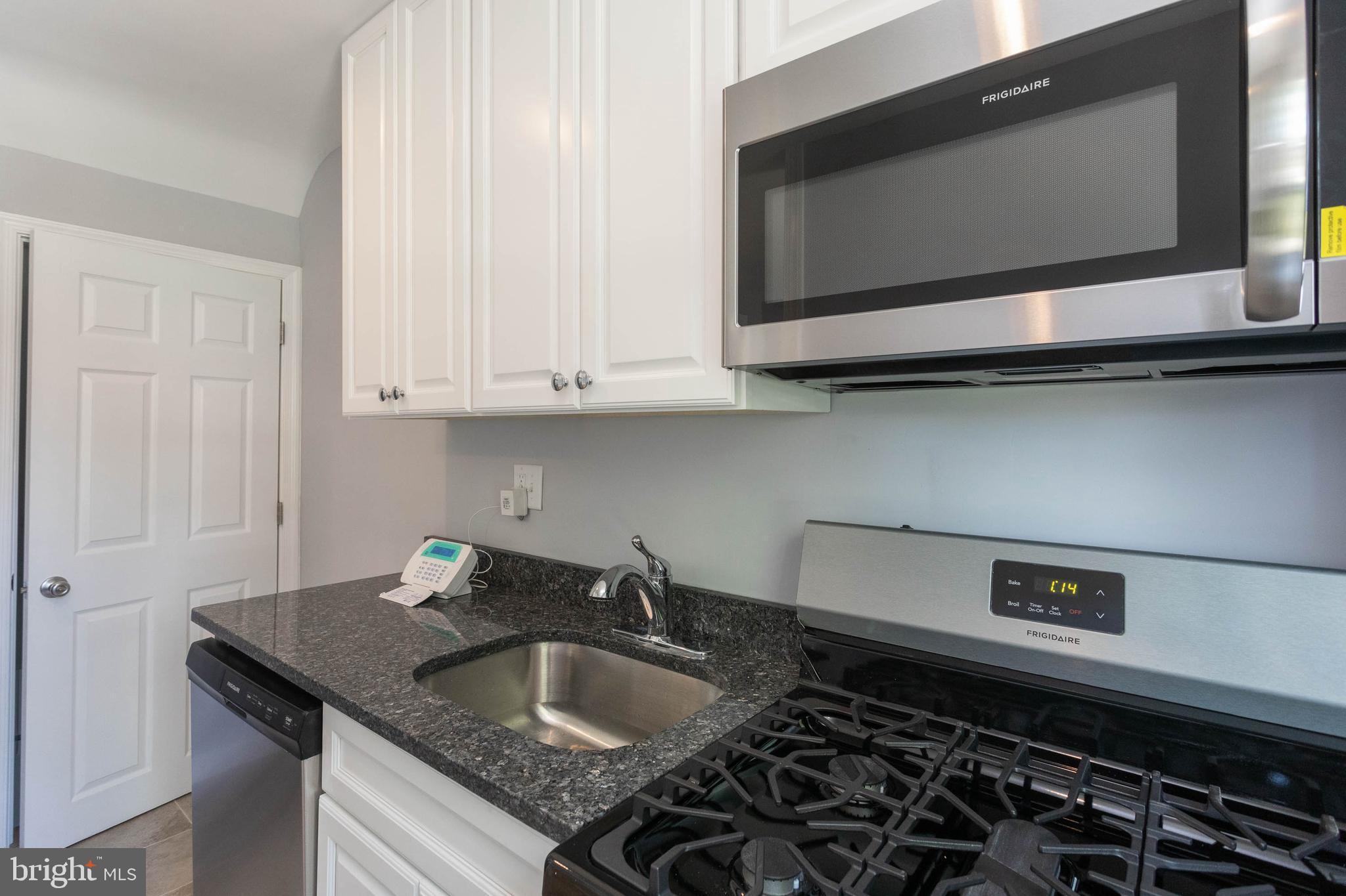 1020 Cameron Road Baltimore, MD 21212 - Photo 12 of 35