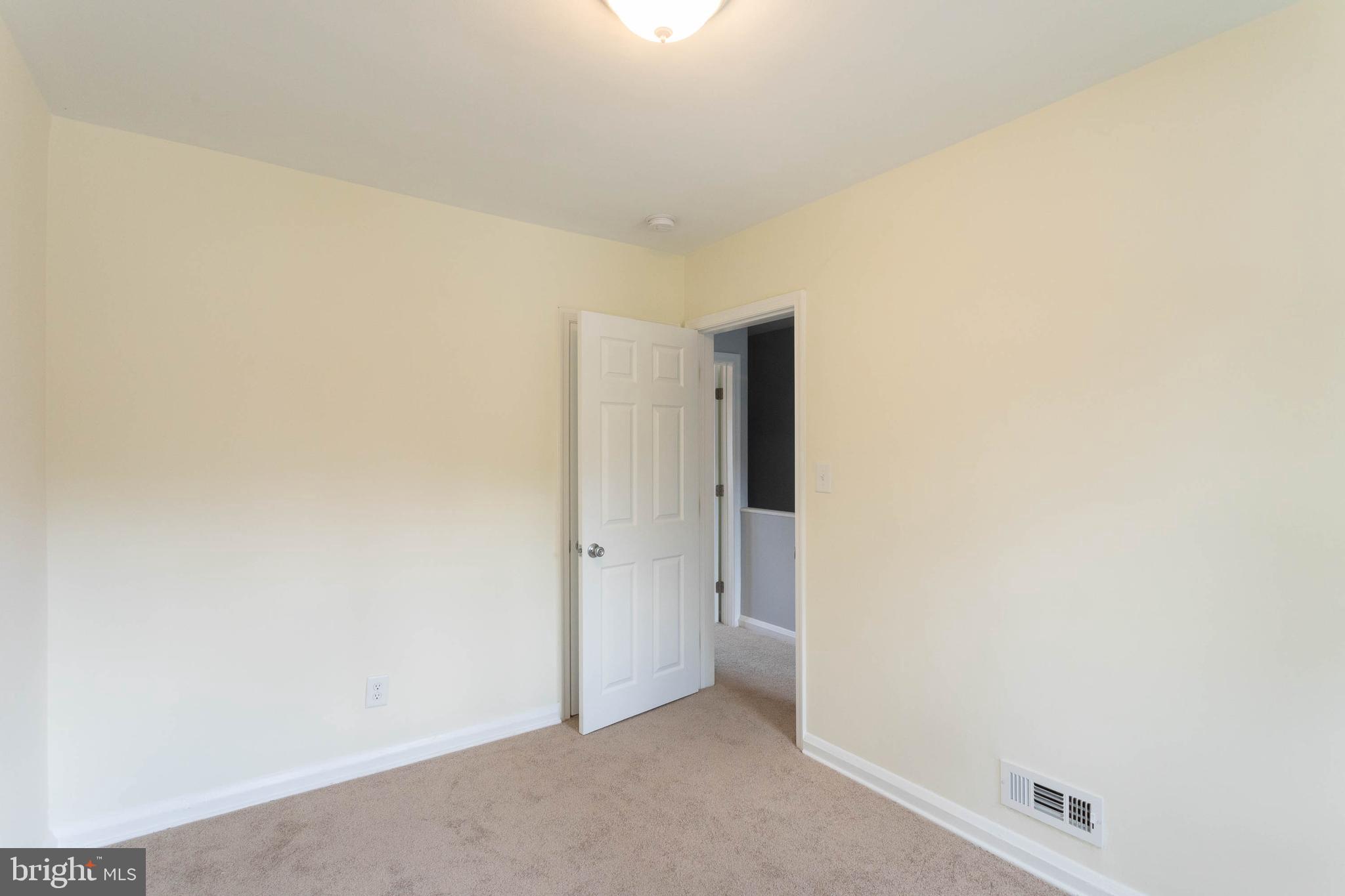 1020 Cameron Road Baltimore, MD 21212 - Photo 17 of 35