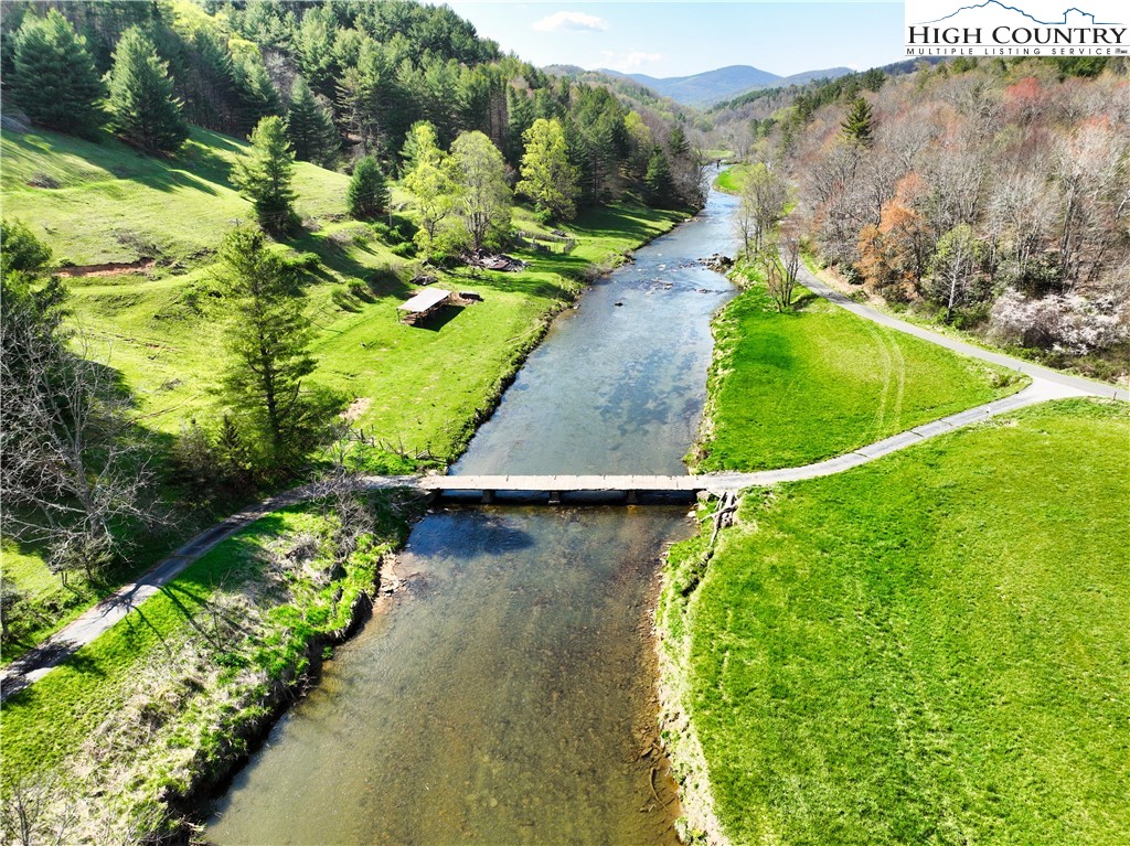 887 Todd Railroad Grade Road Boone, NC 28607 - Photo 17 of 34 Gallery Image 17