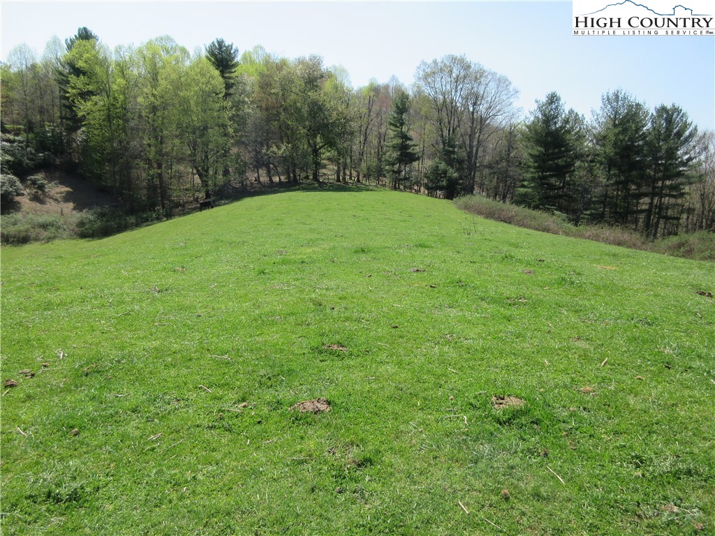 887 Todd Railroad Grade Road Boone, NC 28607 - Photo 30 of 34 Gallery Image 30