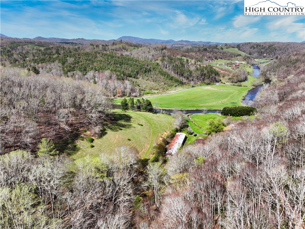 887 Todd Railroad Grade Road Boone, NC 28607 - Photo 9 of 34 Gallery Image 9