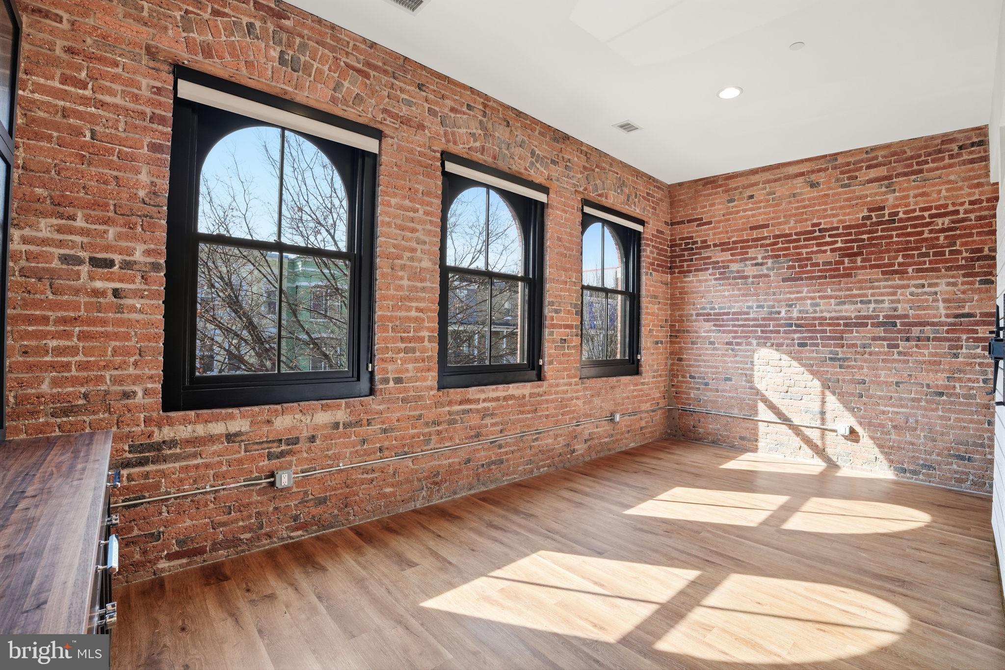 57 N Street Northwest, Unit 301 Washington, DC 20001 - Photo 2 of 39