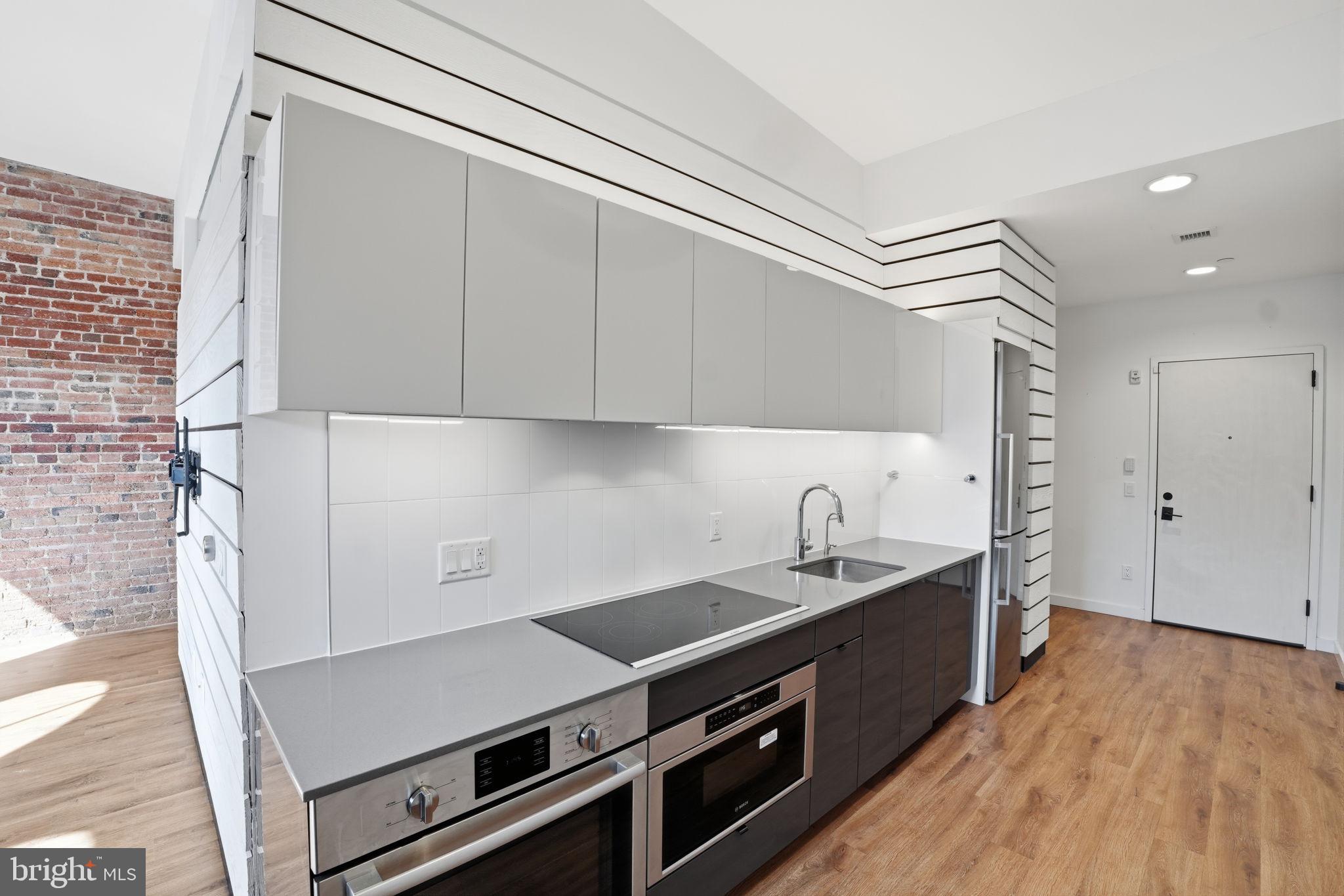 57 N Street Northwest, Unit 301 Washington, DC 20001 - Photo 6 of 39