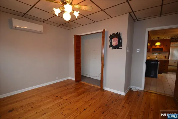 $575,000 | 10 Lake Avenue, Clifton, NJ 07011