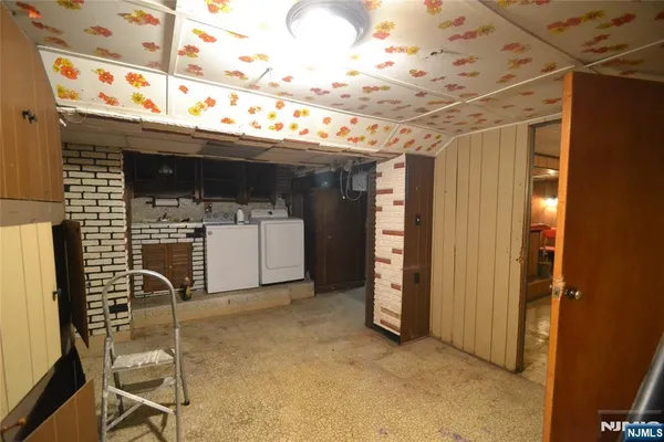 $575,000 | 10 Lake Avenue, Clifton, NJ 07011