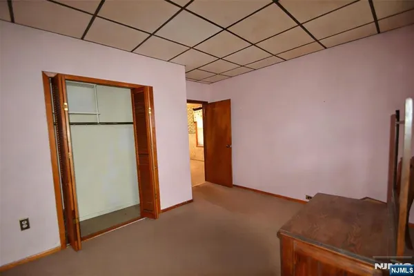 $575,000 | 10 Lake Avenue, Clifton, NJ 07011