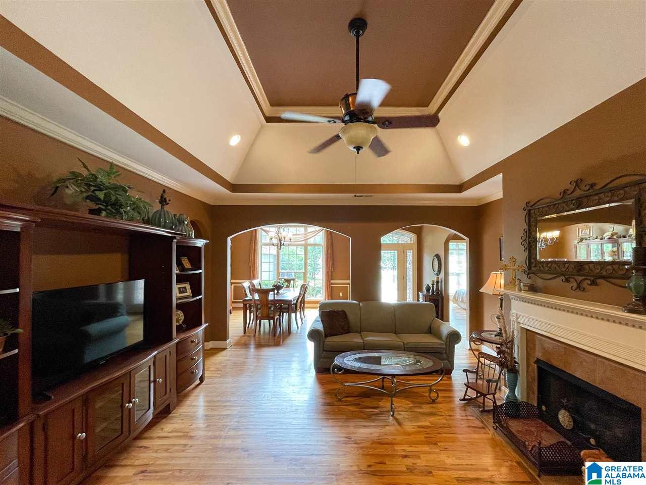 1032 Lake View Lane Calera, AL 35040 - Photo 11 of 37
