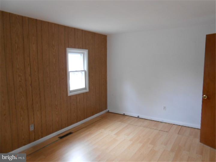 946 Andover Road Lansdale, PA 19446 - Photo 13 of 16 Gallery Image 13