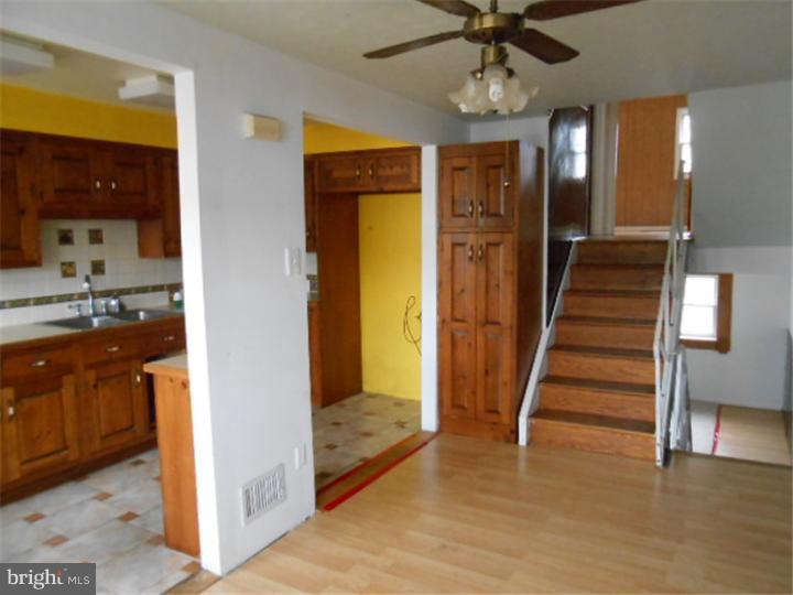 946 Andover Road Lansdale, PA 19446 - Photo 9 of 16 Gallery Image 9
