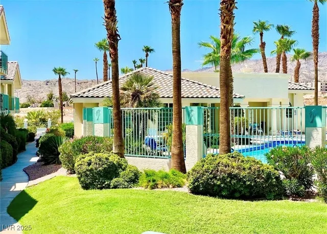 $170,000 | 3550 Bay Sands Drive, Unit 1084, Laughlin, NV 89029