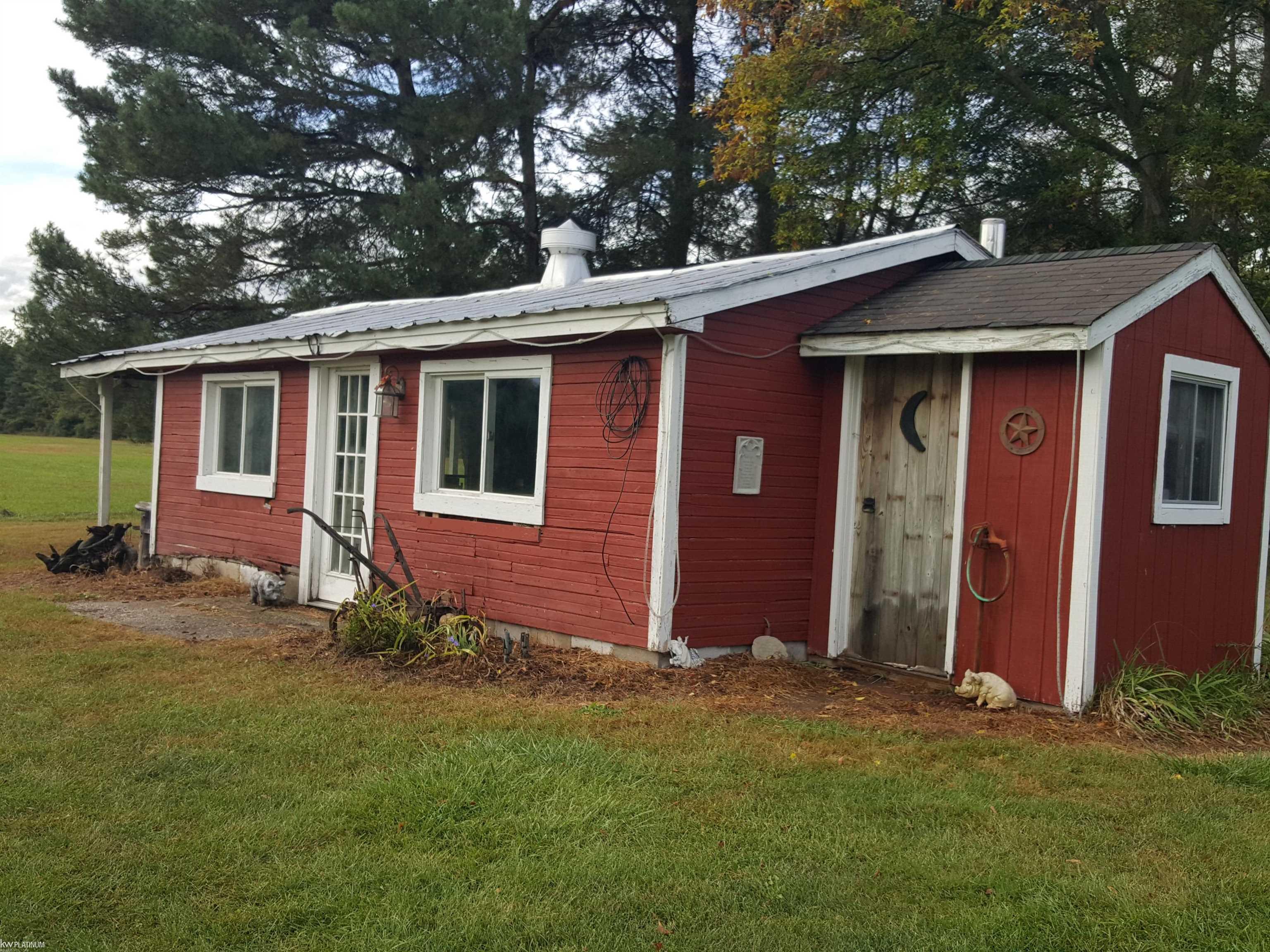 8725 State Road Fort Gratiot, MI 48059 - Photo 10 of 16