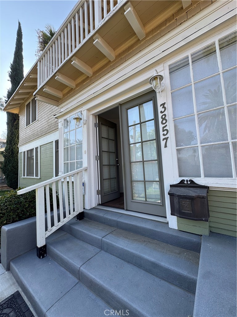 3857 Pine Street Riverside, CA 92501 - Photo 2 of 8