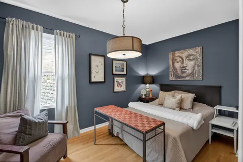 $600,000 | 4615 West Grace Street, Chicago, IL 60641