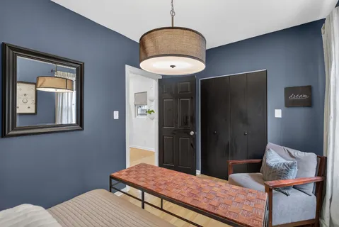 $600,000 | 4615 West Grace Street, Chicago, IL 60641