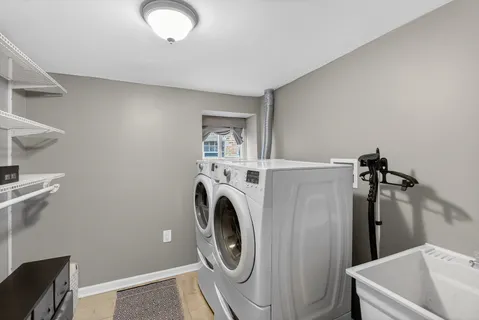 $600,000 | 4615 West Grace Street, Chicago, IL 60641