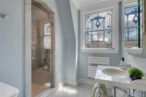 $2,778,000 | 247 Pelhamdale Avenue, Pelham, NY 10803