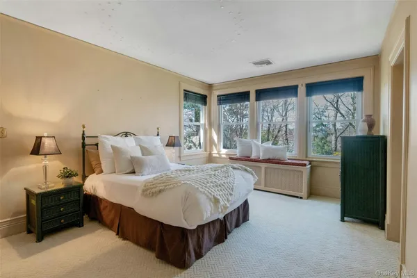 $2,778,000 | 247 Pelhamdale Avenue, Pelham, NY 10803