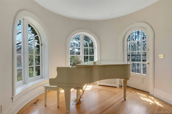 $2,778,000 | 247 Pelhamdale Avenue, Pelham, NY 10803