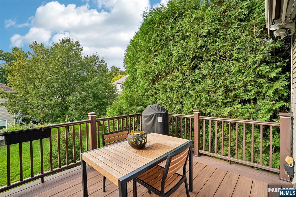 16 Langdale Road Wayne, NJ 07470 - Photo 26 of 29 Gallery Image 26