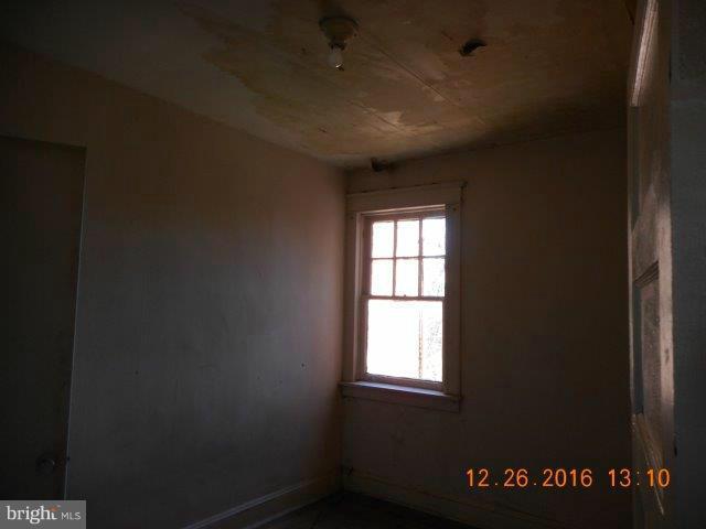 2855 West Cold Spring Lane Baltimore, MD 21215 - Photo 14 of 21 Interior (General)