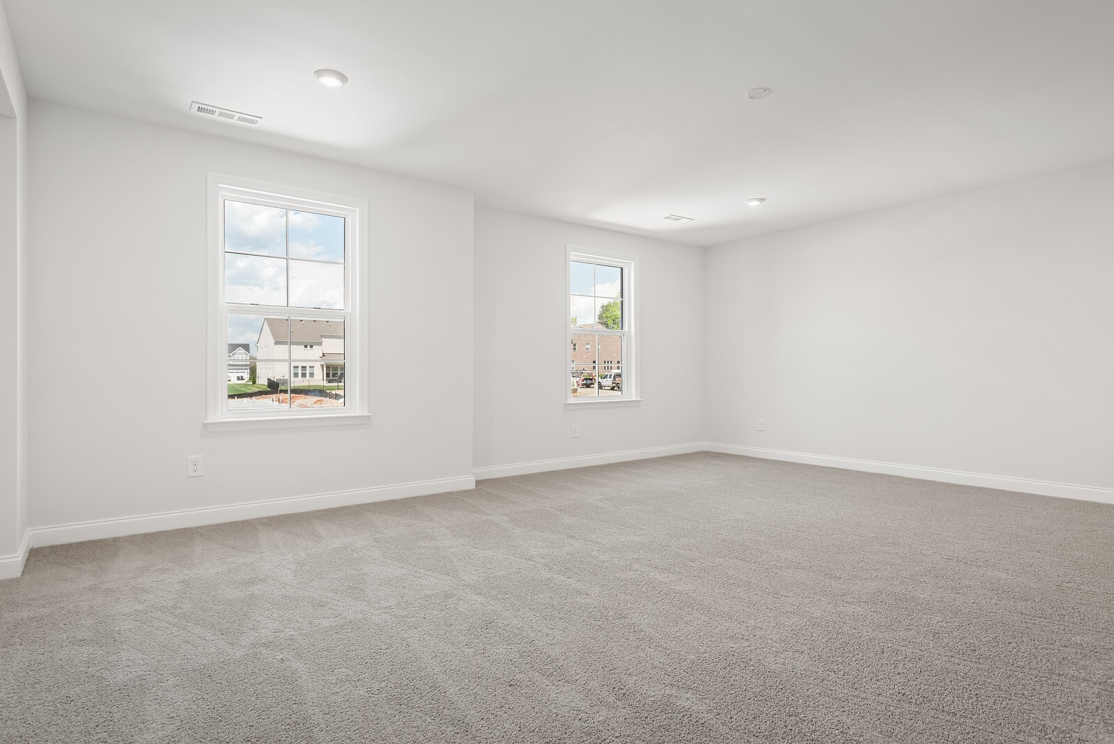 7108 Comstock Road Spring Hill, TN 37174 - Photo 43 of 70 an empty room with windows