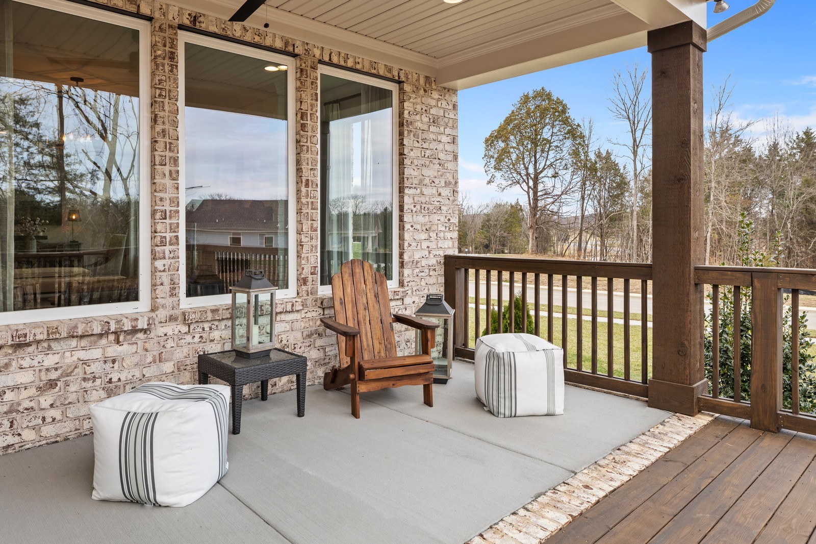 7108 Comstock Road Spring Hill, TN 37174 - Photo 49 of 70 a living room with couch and a large window