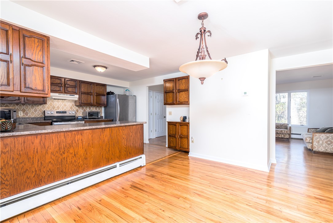 7 Castle Way Westerly, RI 02891 - Photo 14 of 46