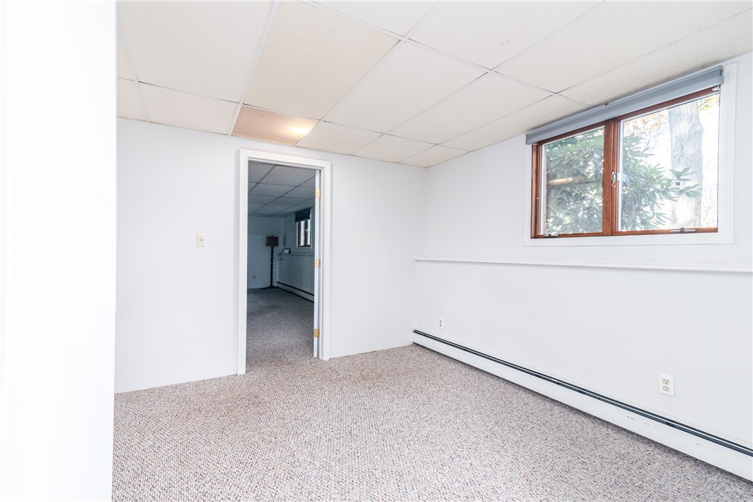 7 Castle Way Westerly, RI 02891 - Photo 38 of 46