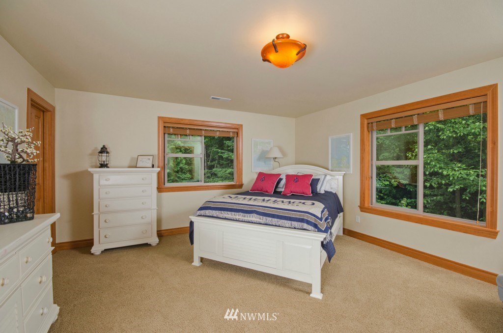 5467 Tananger Road Blaine, WA 98230 - Photo 13 of 20 Gallery Image 13