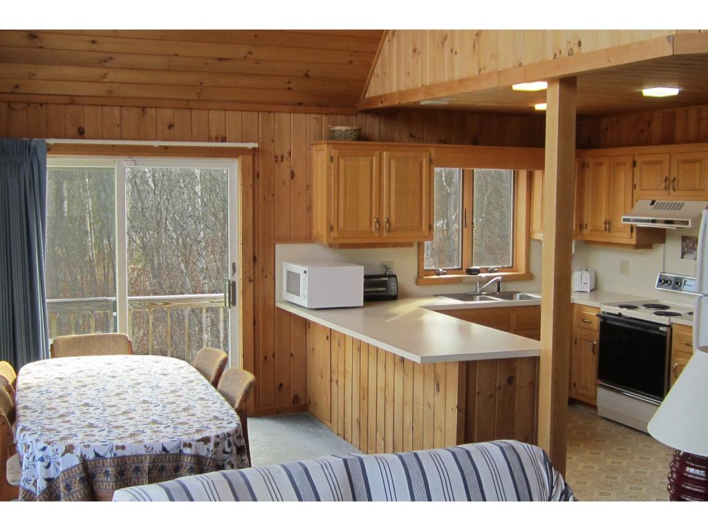 698 South Hill Road Ludlow, VT 05149 - Photo 8 of 16