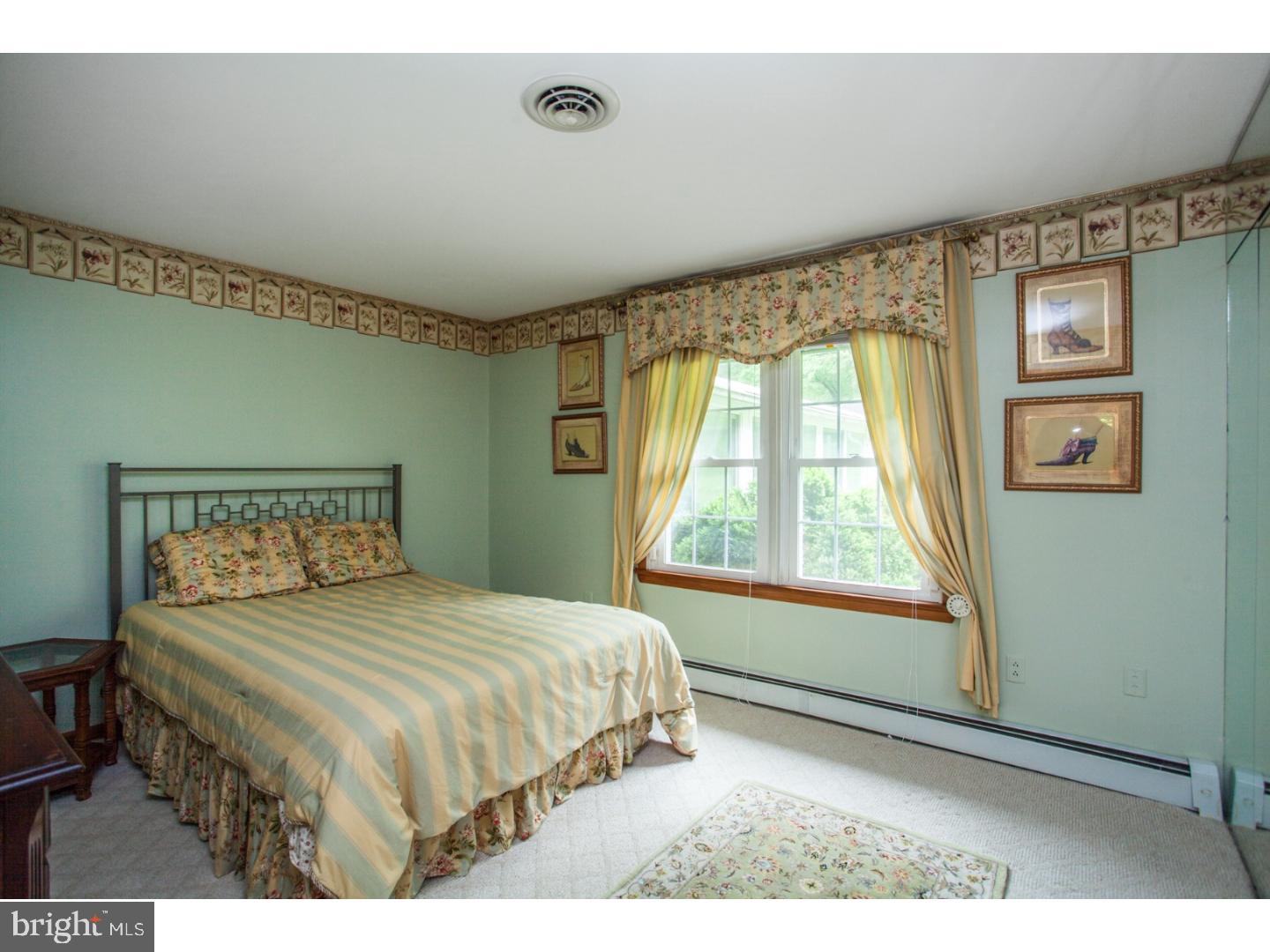 236 Buck Toe Road Avondale, PA 19311 - Photo 12 of 23 Bedroom - Main
